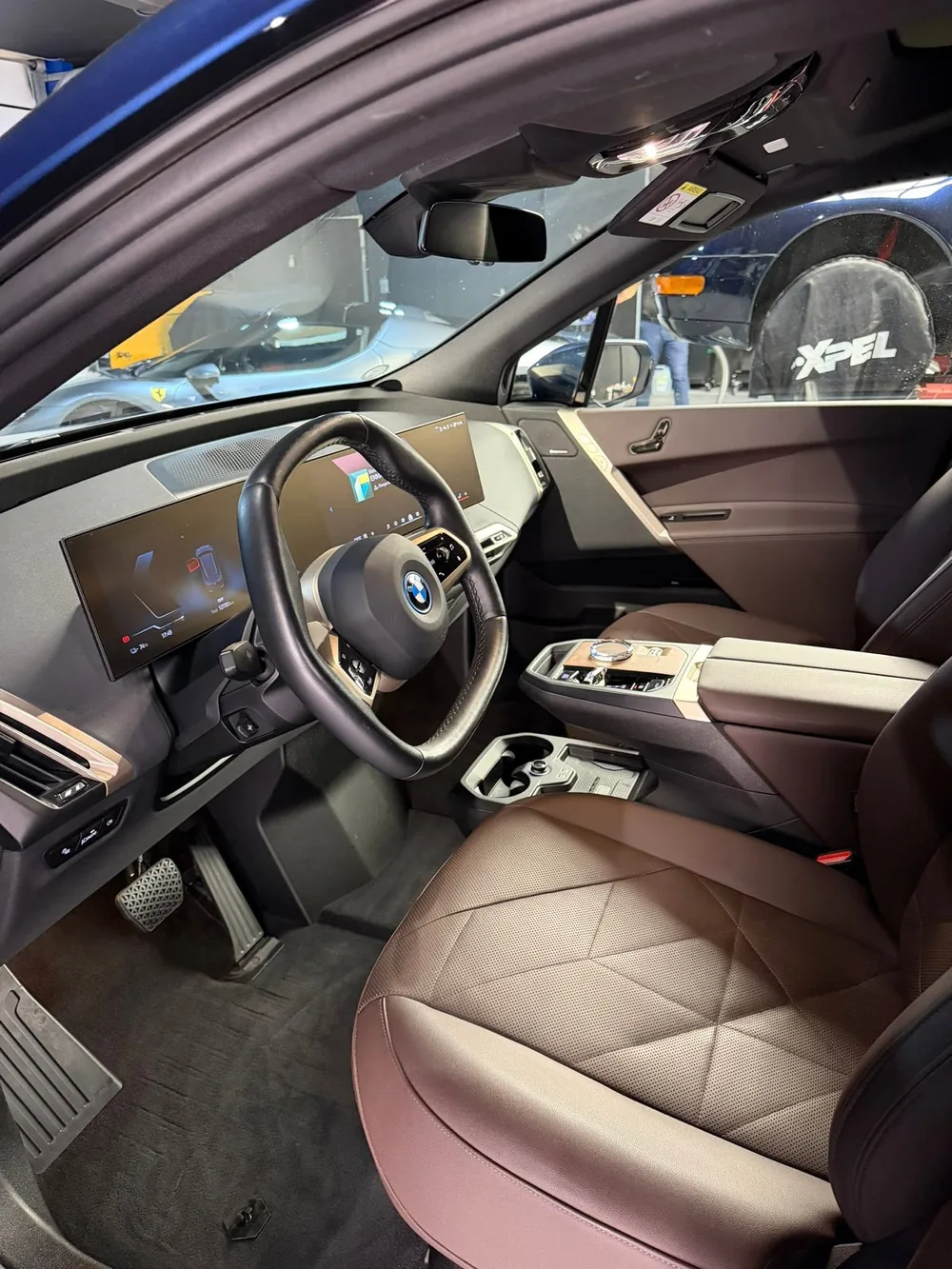 Intérieur BMW après nettoyage